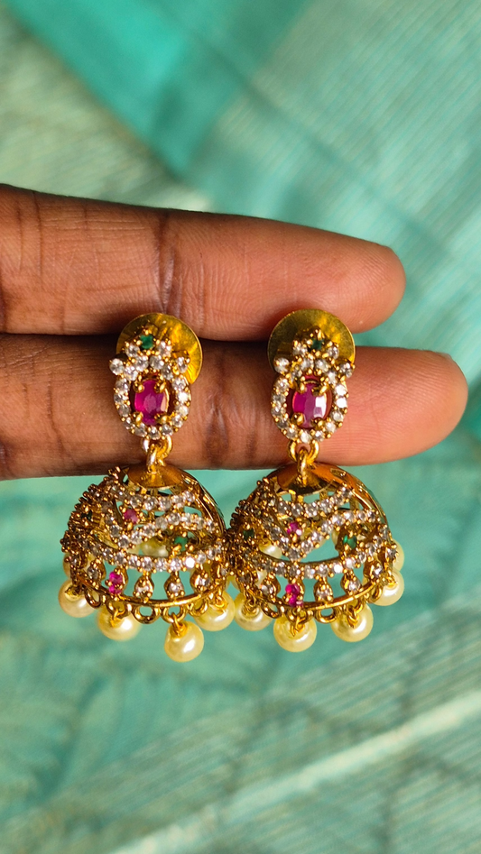 Dainty Jhumkas