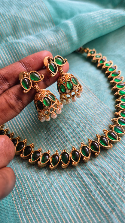 Reversible Manga Choker